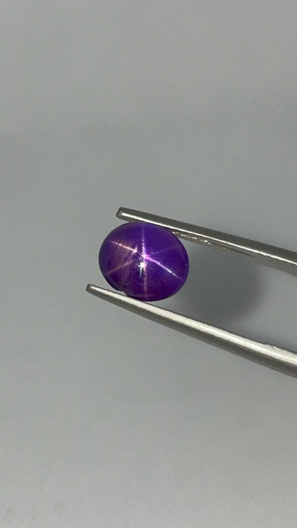 3.85ct Natural Star Sapphire