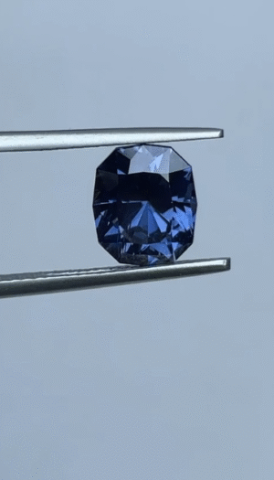 1.95ct Spinel